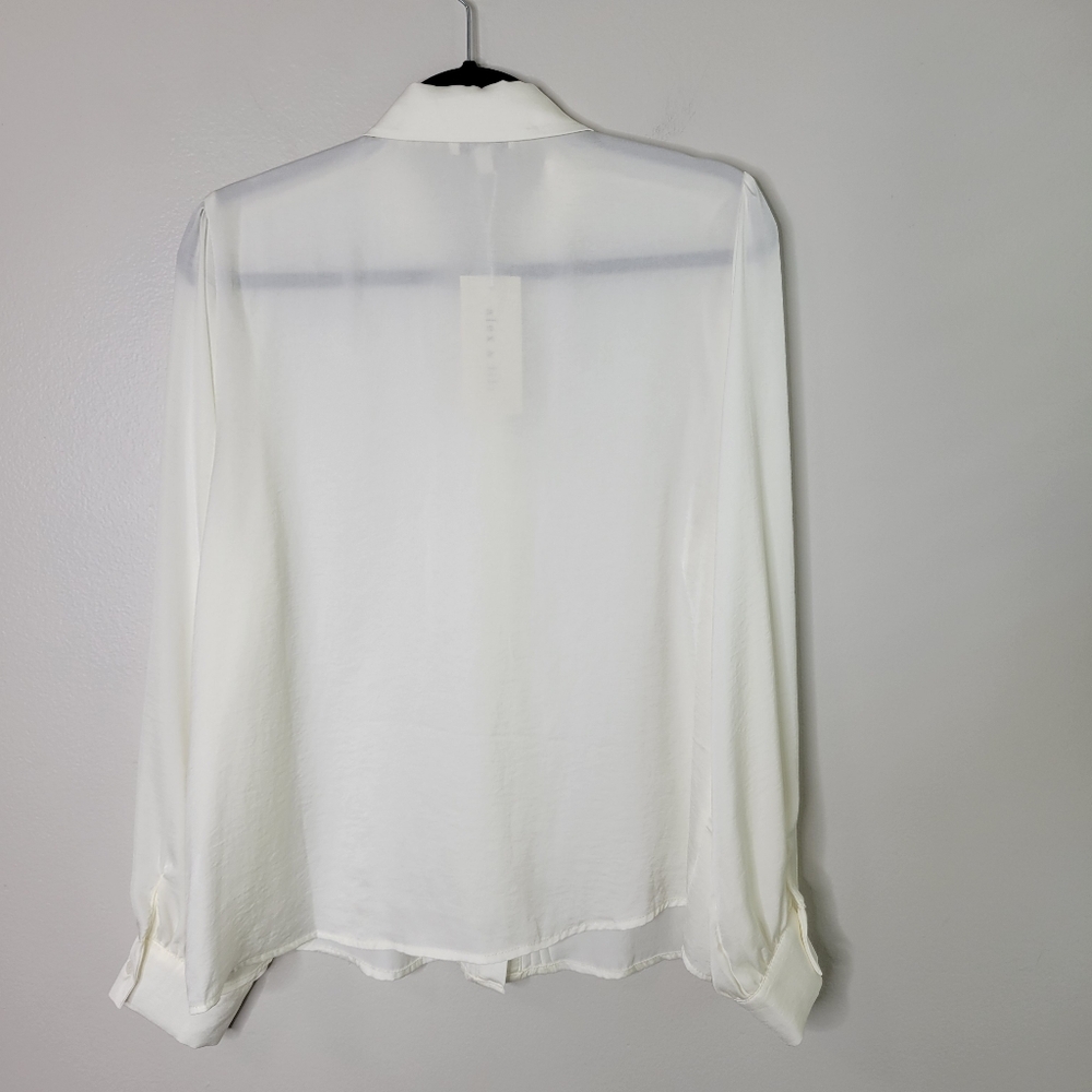 Alex & Lili Satin Blouse - Picture 6 of 8